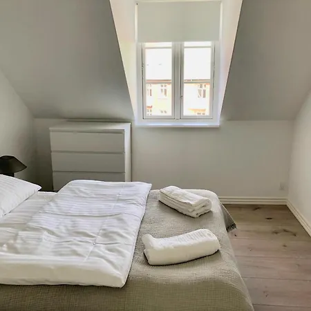 Lovely 2-br Penthouse W Balcony In Norrebro - 72 * Kopenhaga